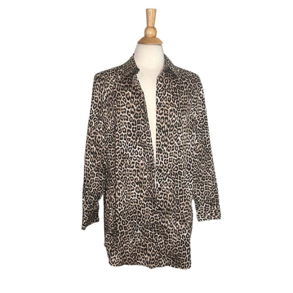 Chicos Leopard Print Wrinkle Resistant Button Down Cotton Comfy Office 01219